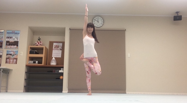 若葉りなヨガ教室